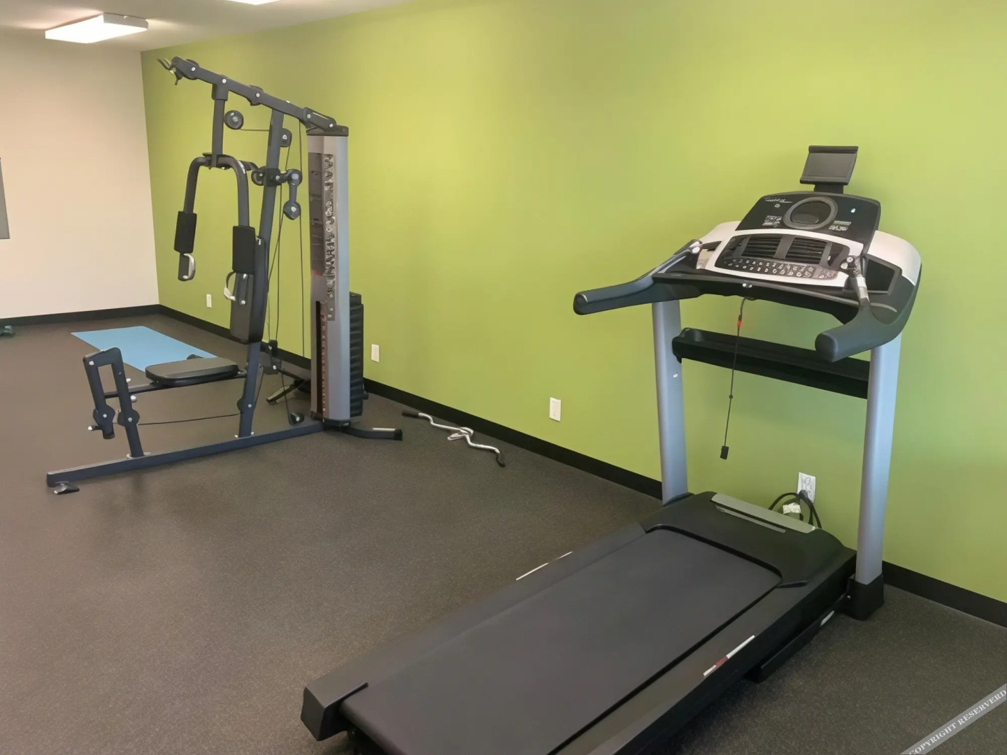 Studio 6-Bruderheim, AB