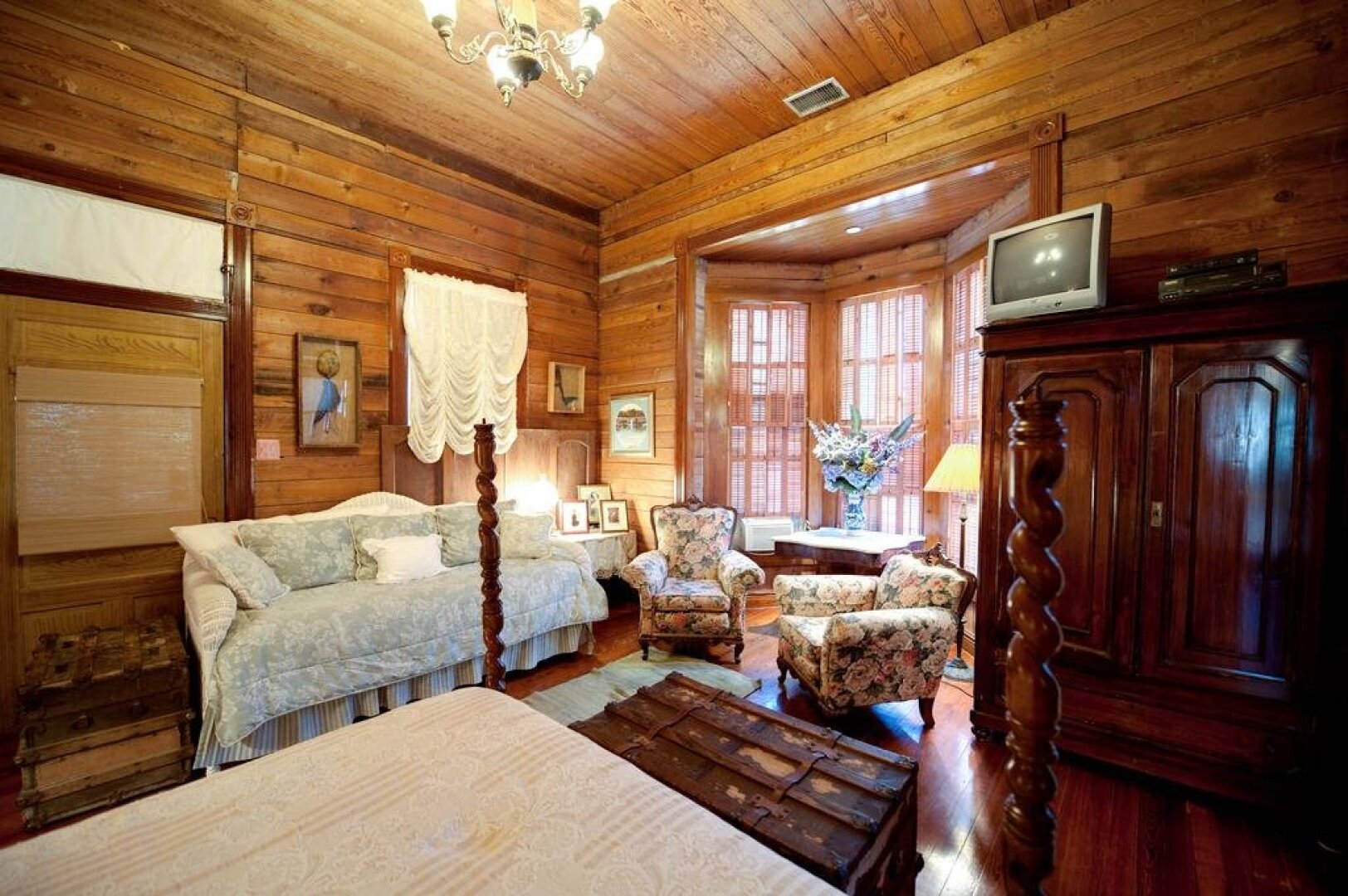 Antoinettes Cottage Bed and Breakfast