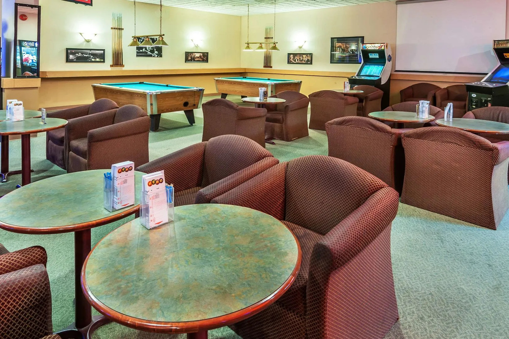 Bedfort Inn & Suites