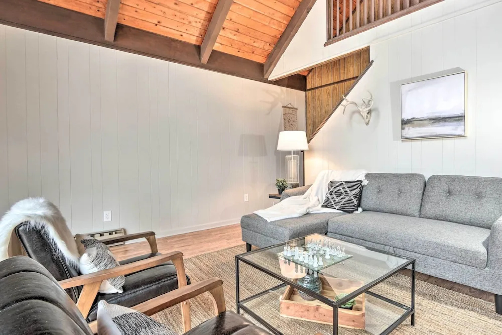 Fireside Lodge: A-frame in Bryce Resort w/ Decks