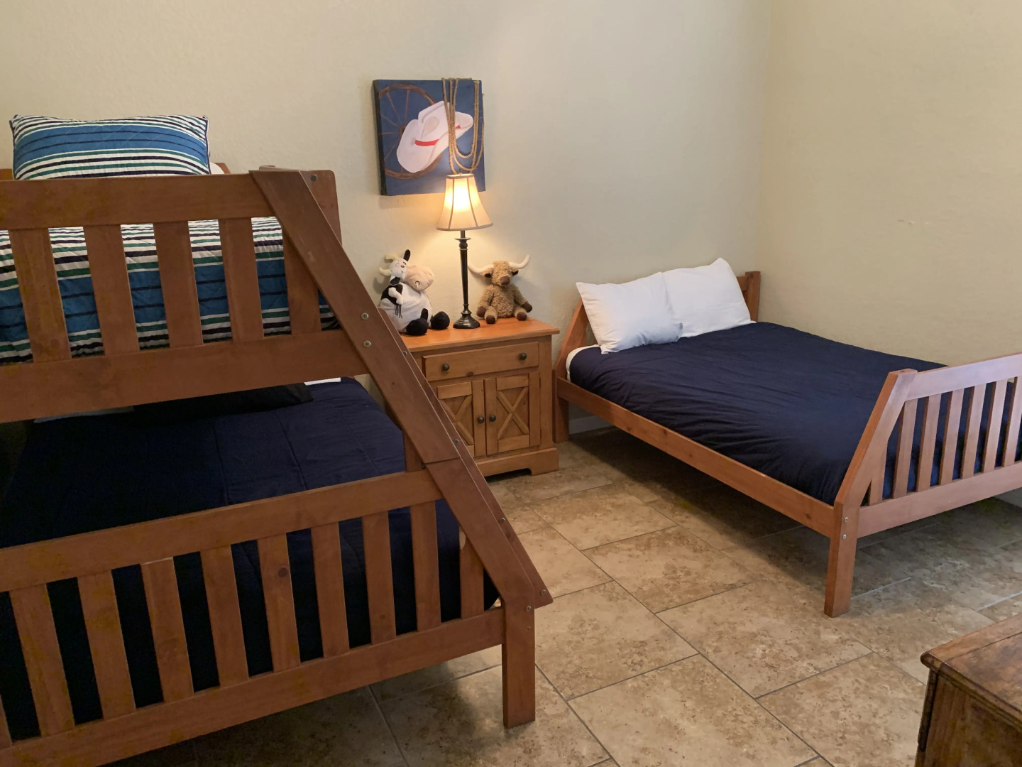 Cowboy Lodge Rr94404 4