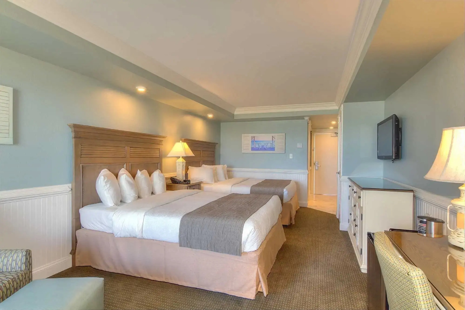 Shutters on the Banks