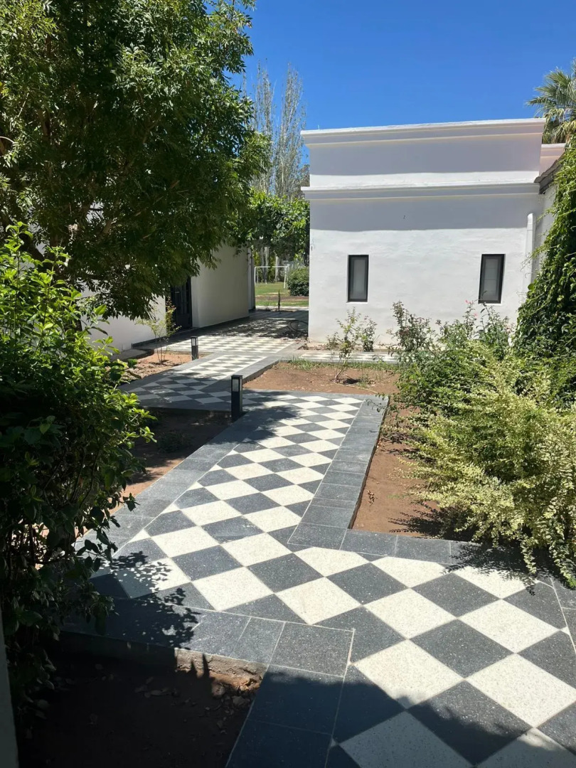 Viamonte Winery Lodge