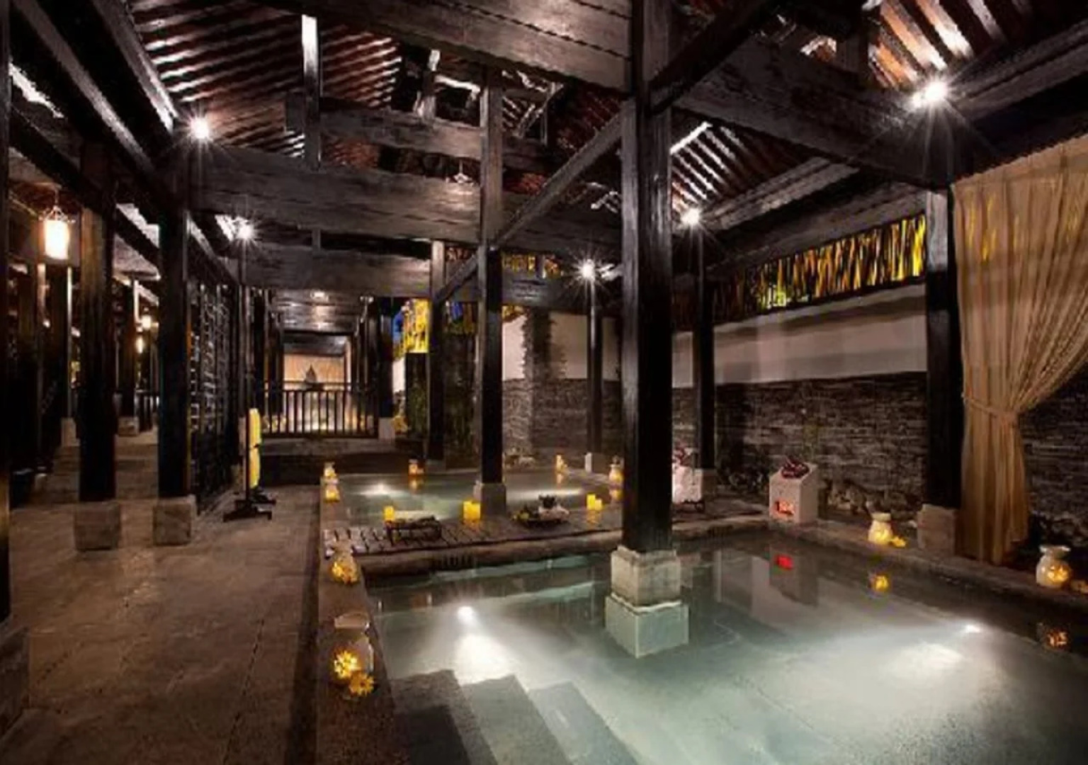 Banyan Tree Tengchong