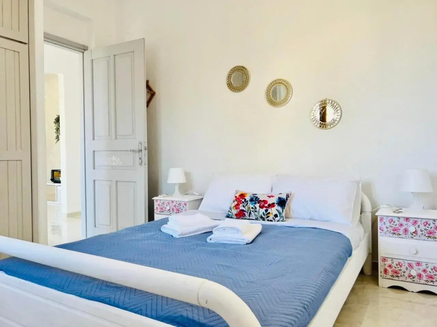 Holiday House Ermionida by Gcollection