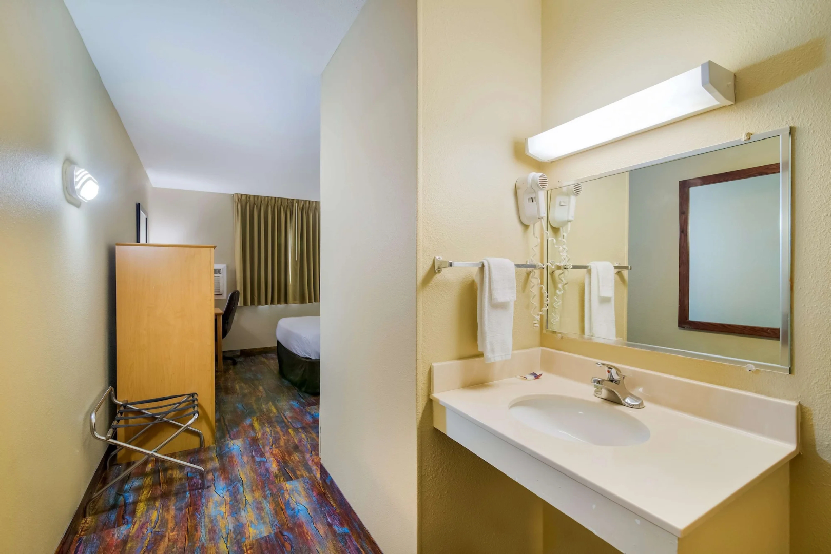 Americas Best Value Inn Fargo