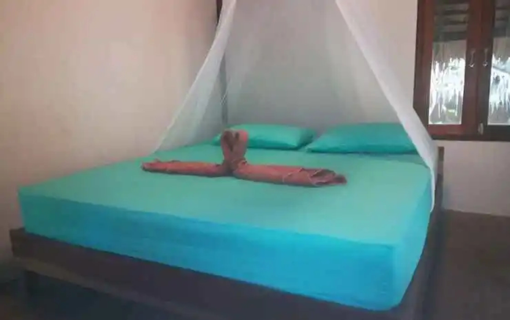 Cashew Nut Bungalow, Ko Mook