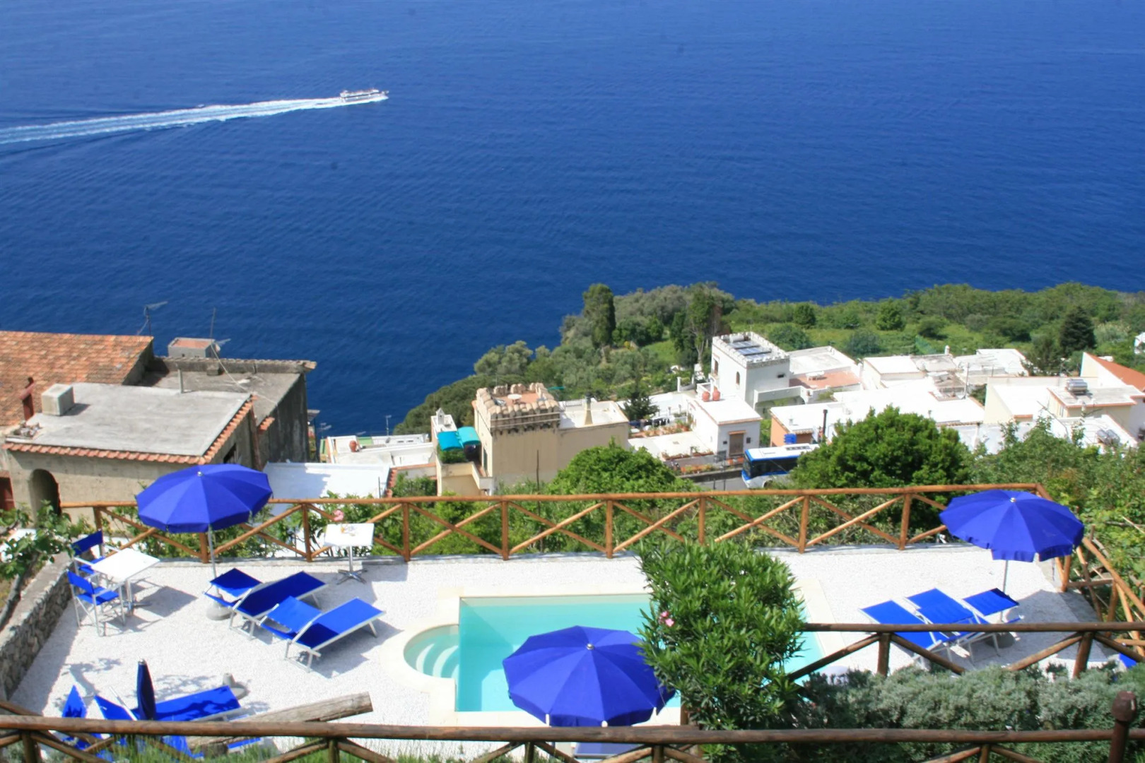 Villa il Frantoio and Lilmar