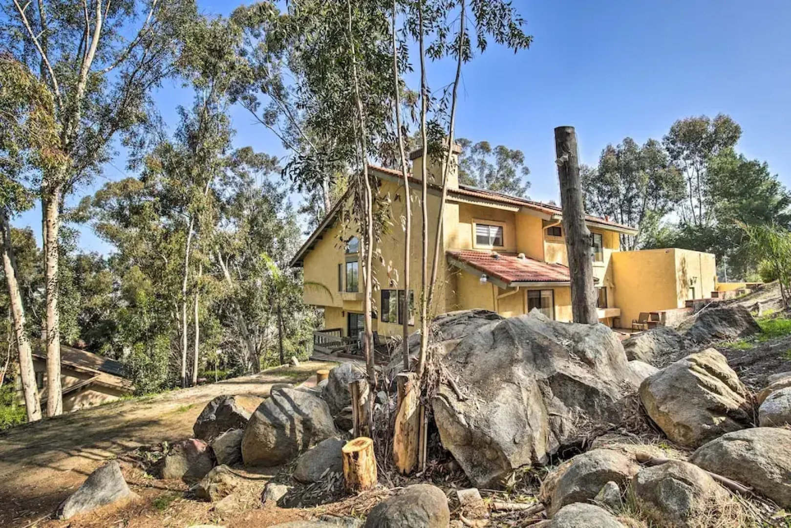 Spacious El Cajon Villa - 14 Mi to Downtown!