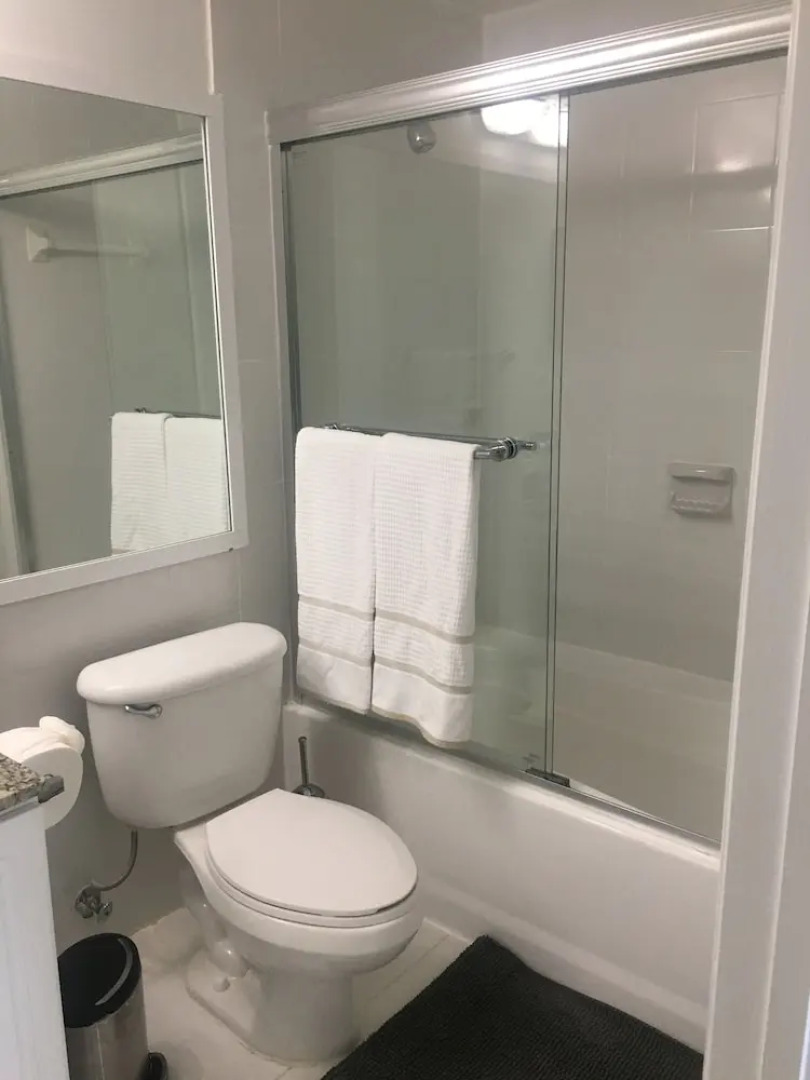 Big Place in Sunny Isles near Beach