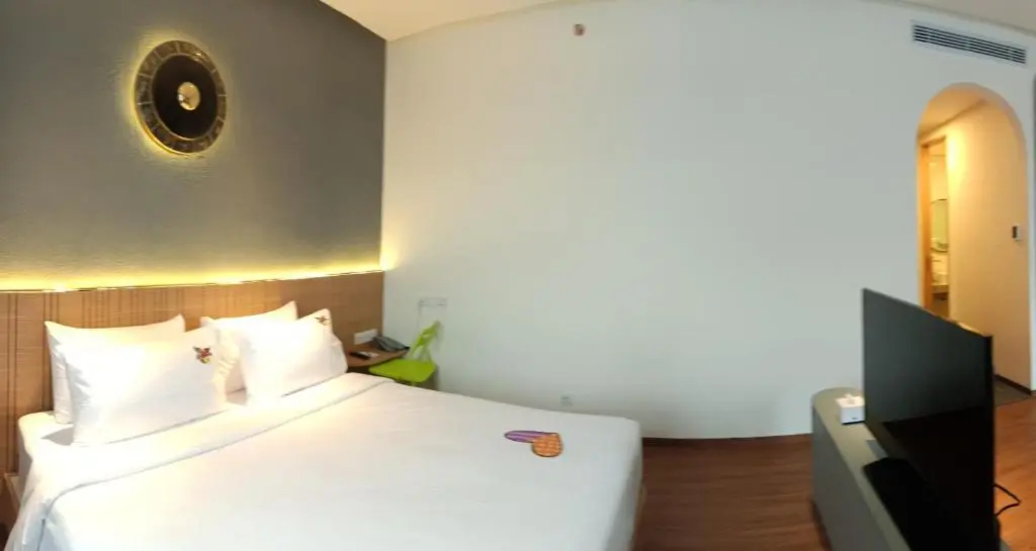 Maxonehotels Loji Kridanggo