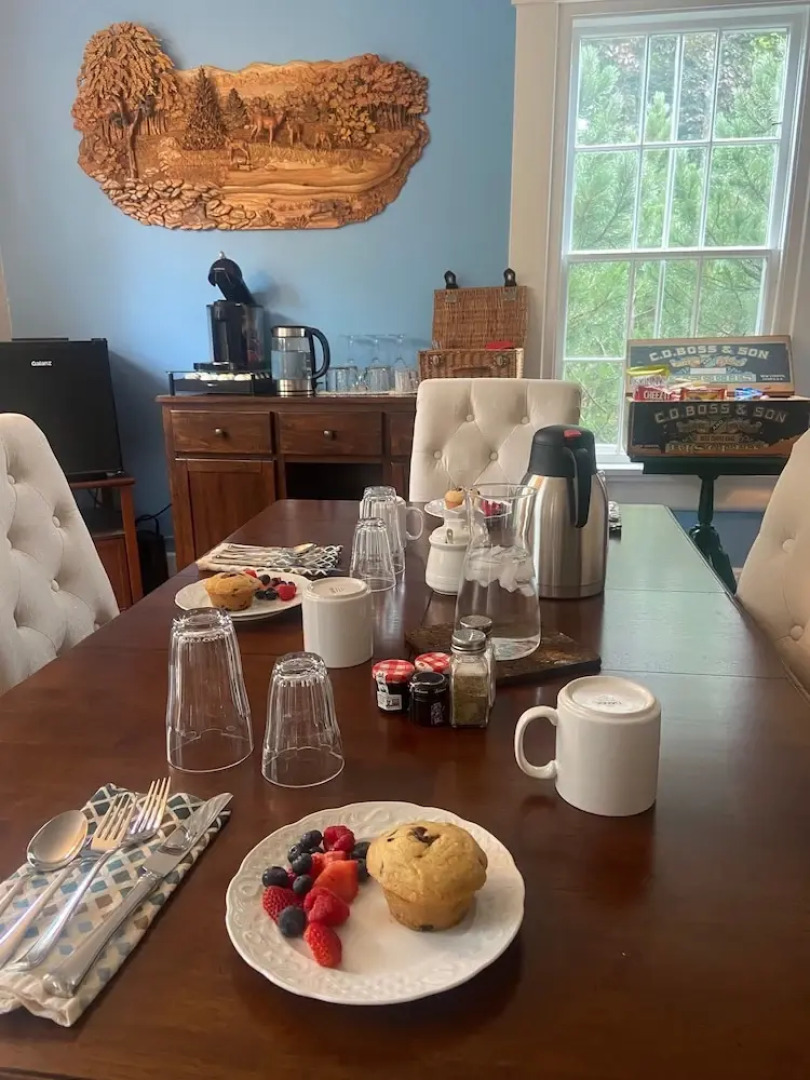 The White Gables Inn