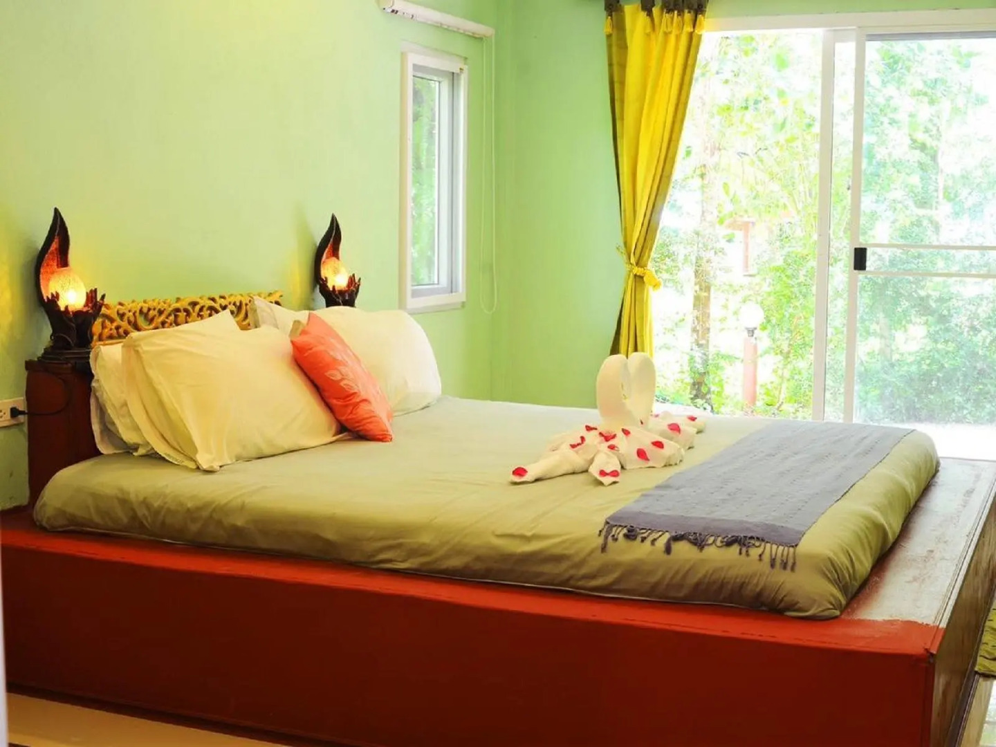 Pakmeng BEACH Resort