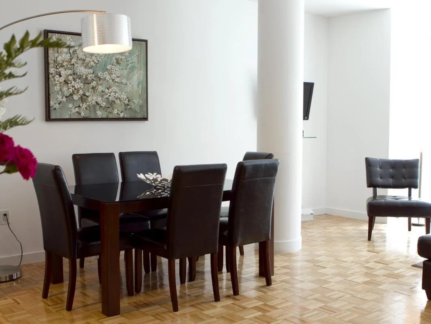 Global Luxury Suites at Greene