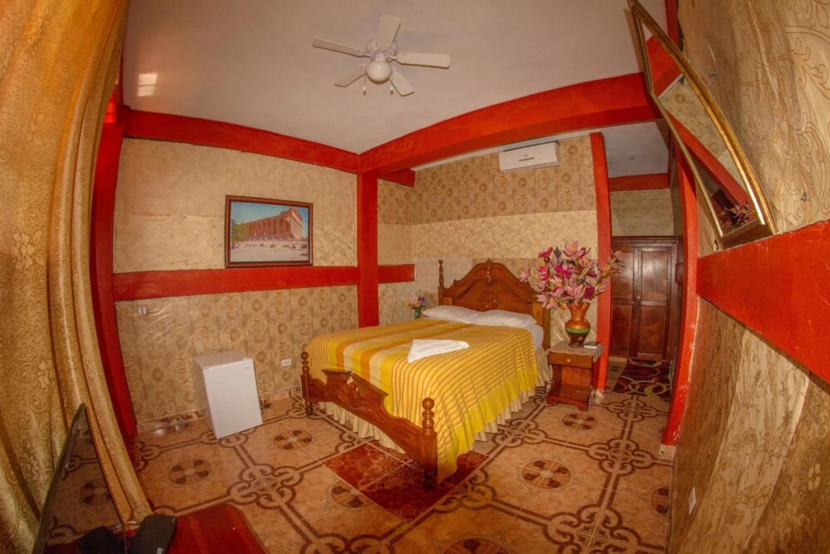 Rollanda Hotel Restaurant