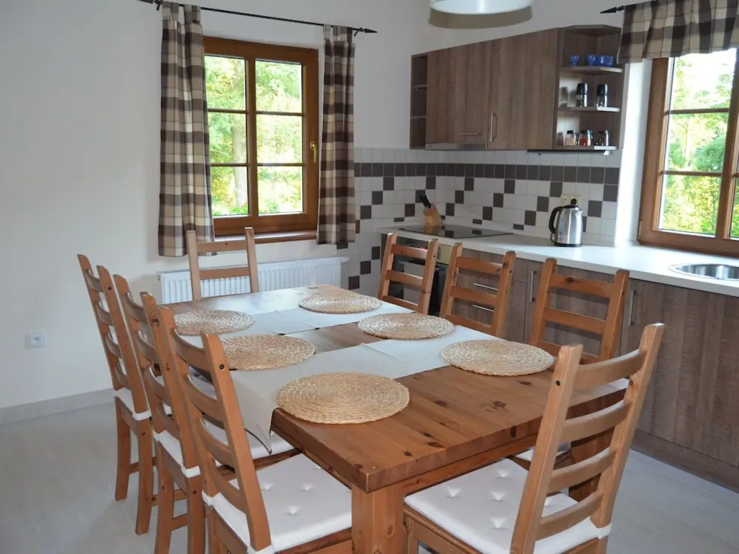 Beautiful, Spacious Holiday Home With Fireplace and Garden Pool Near the Golf Course