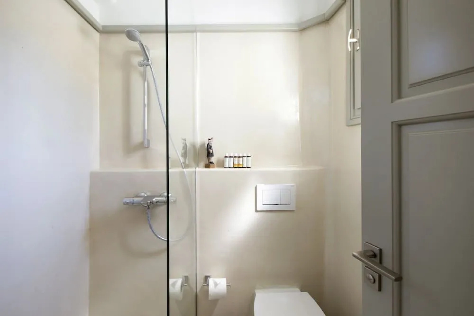 Seaview Villa by Villarentalsgr