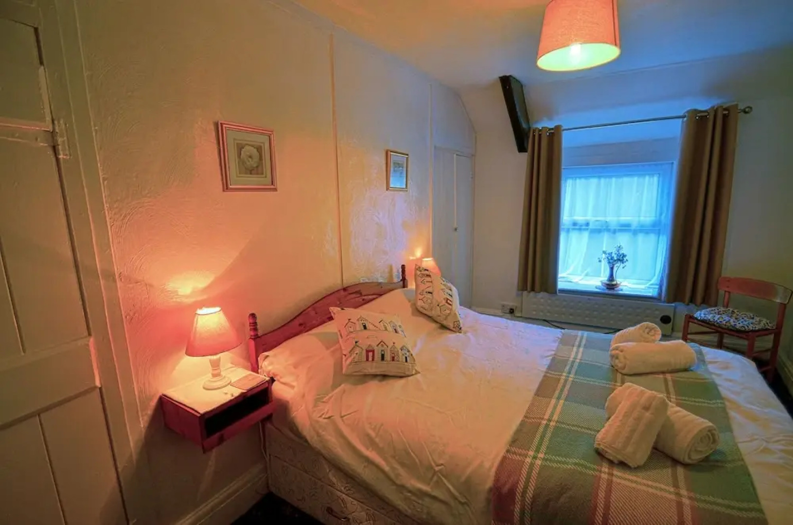 Crowsnest - Overlooking Trebarwith Strand