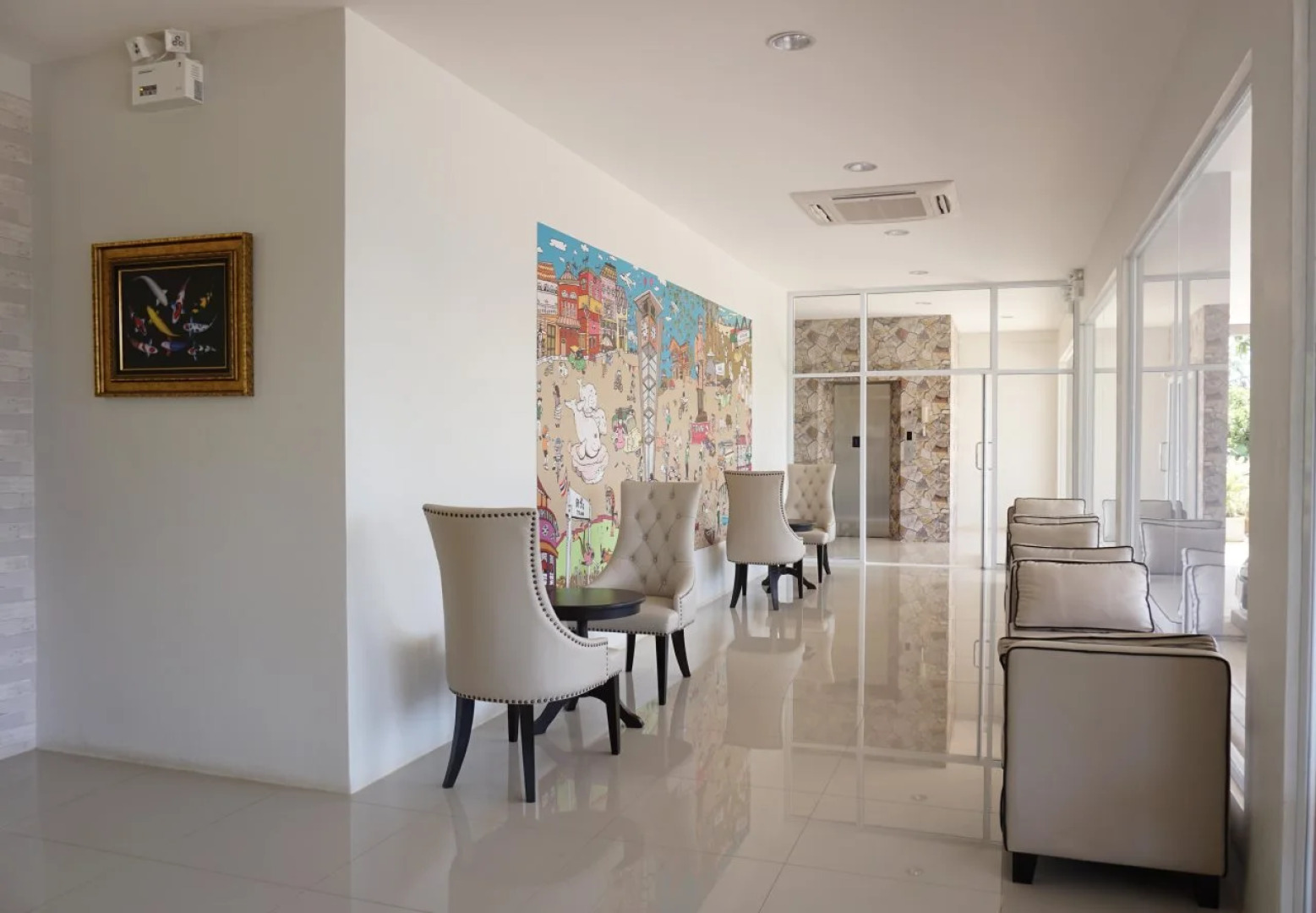 Chompu Nakarin Apartment