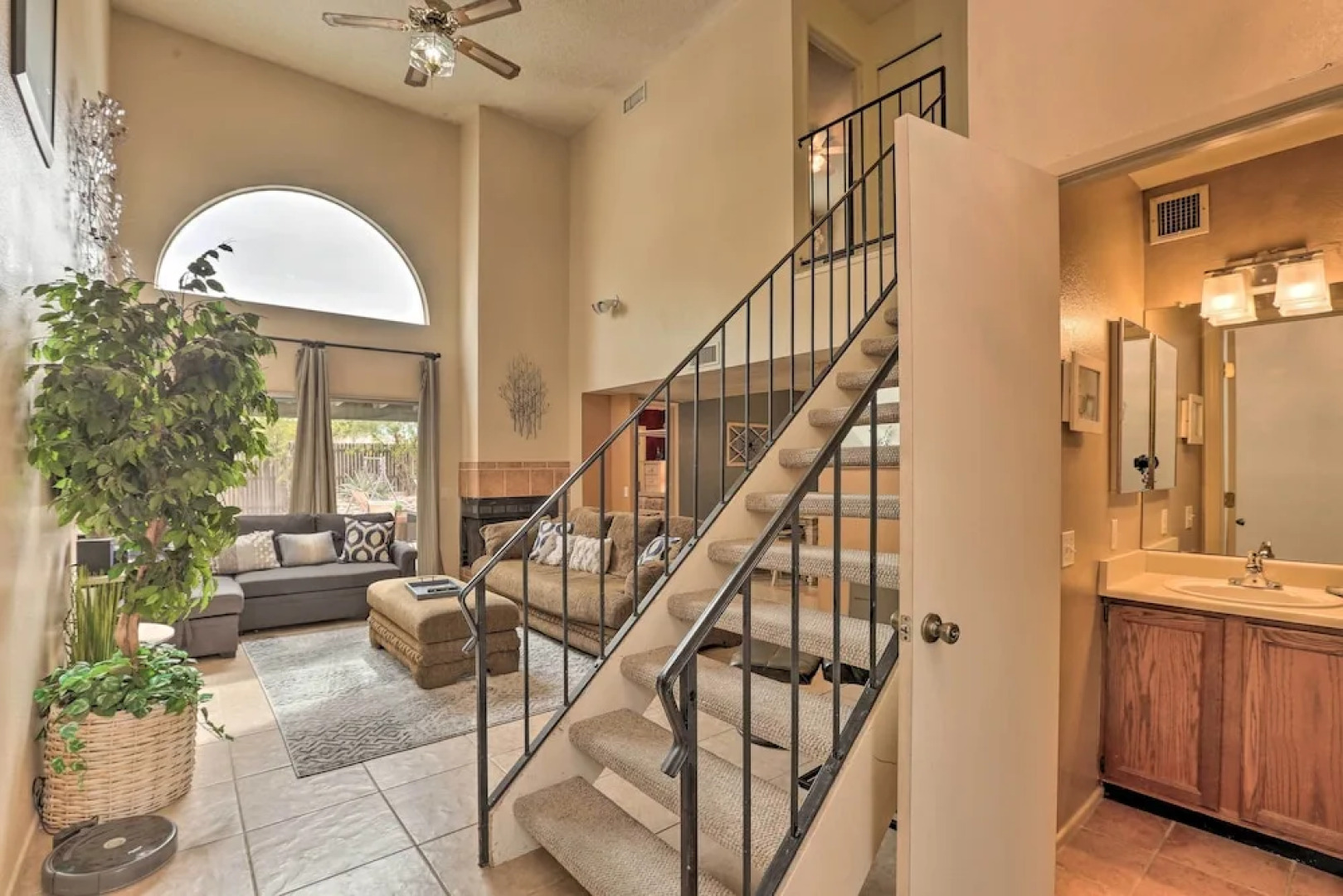 Dog-friendly Tucson Home w/ Patio & Hot Tub