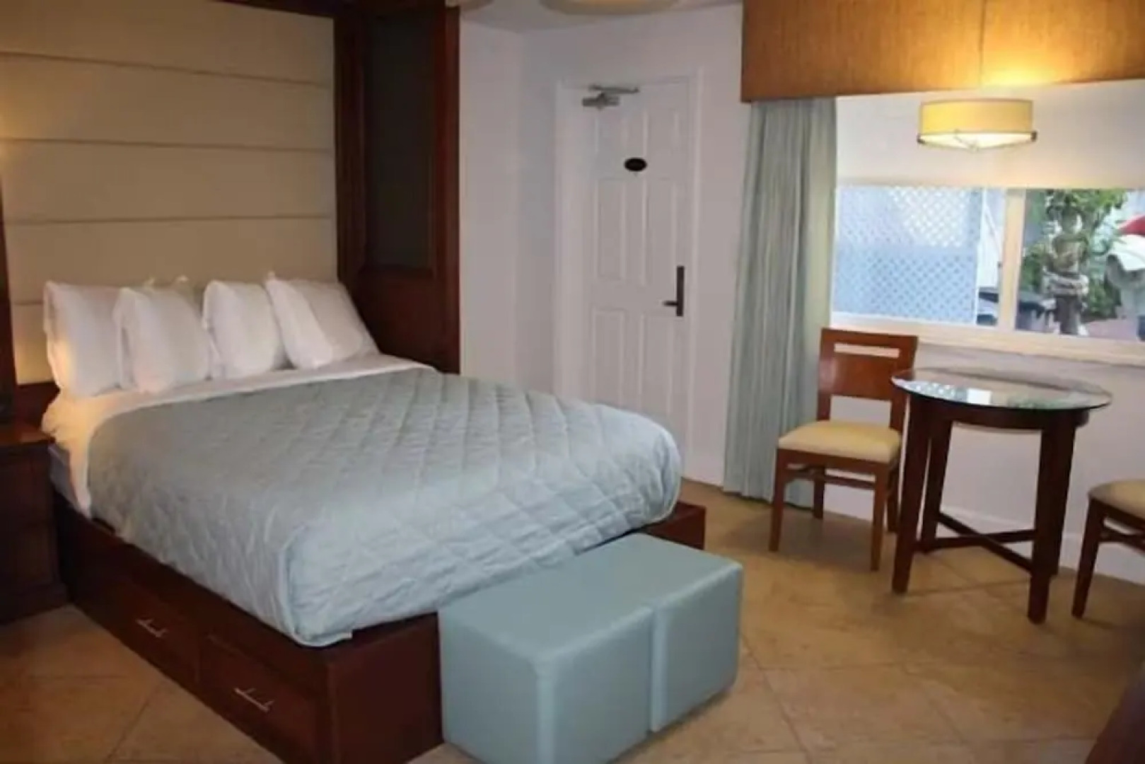 Sea Club V Beach Resort