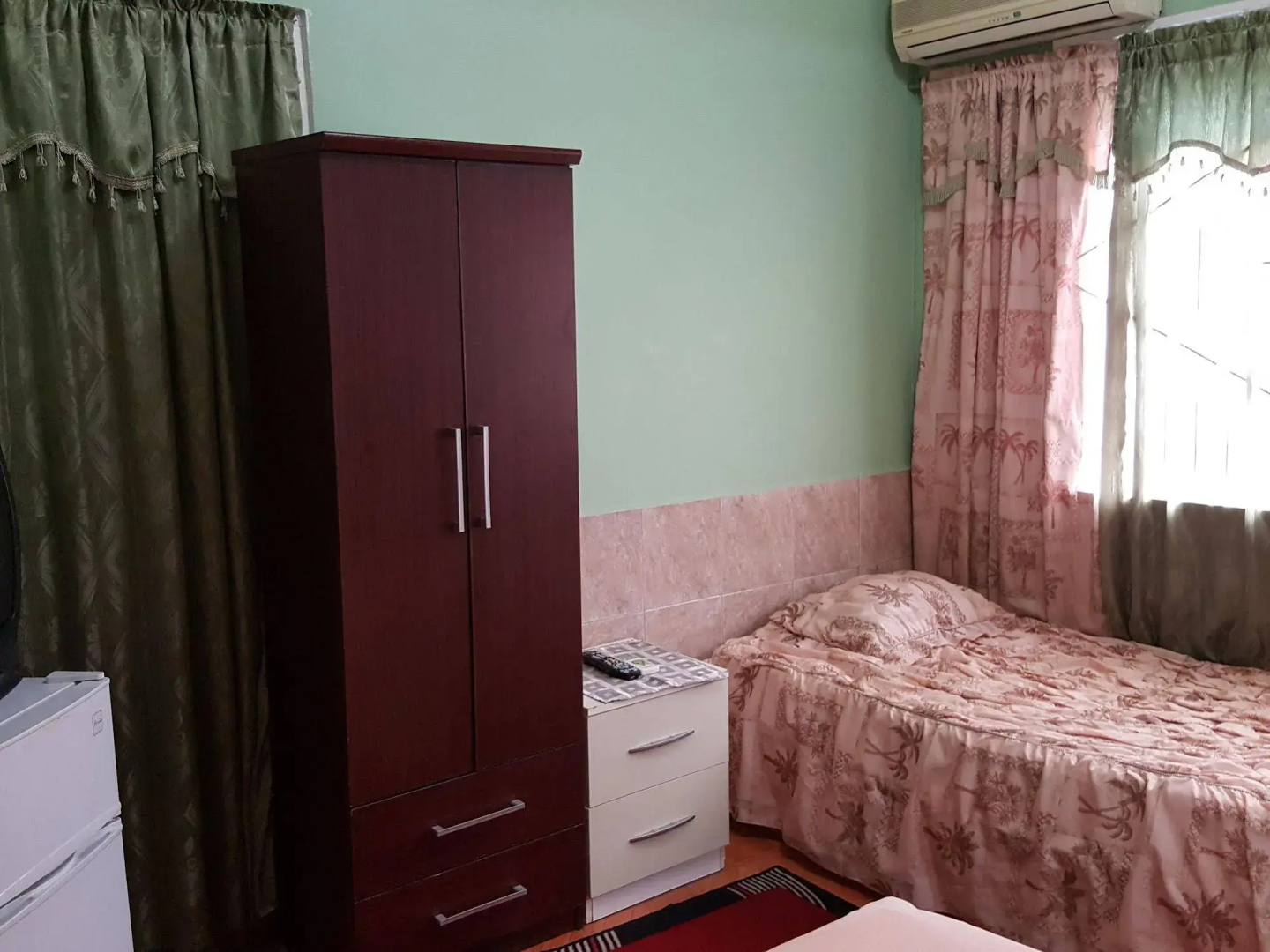 Caribbean Tourist Villa Guest House