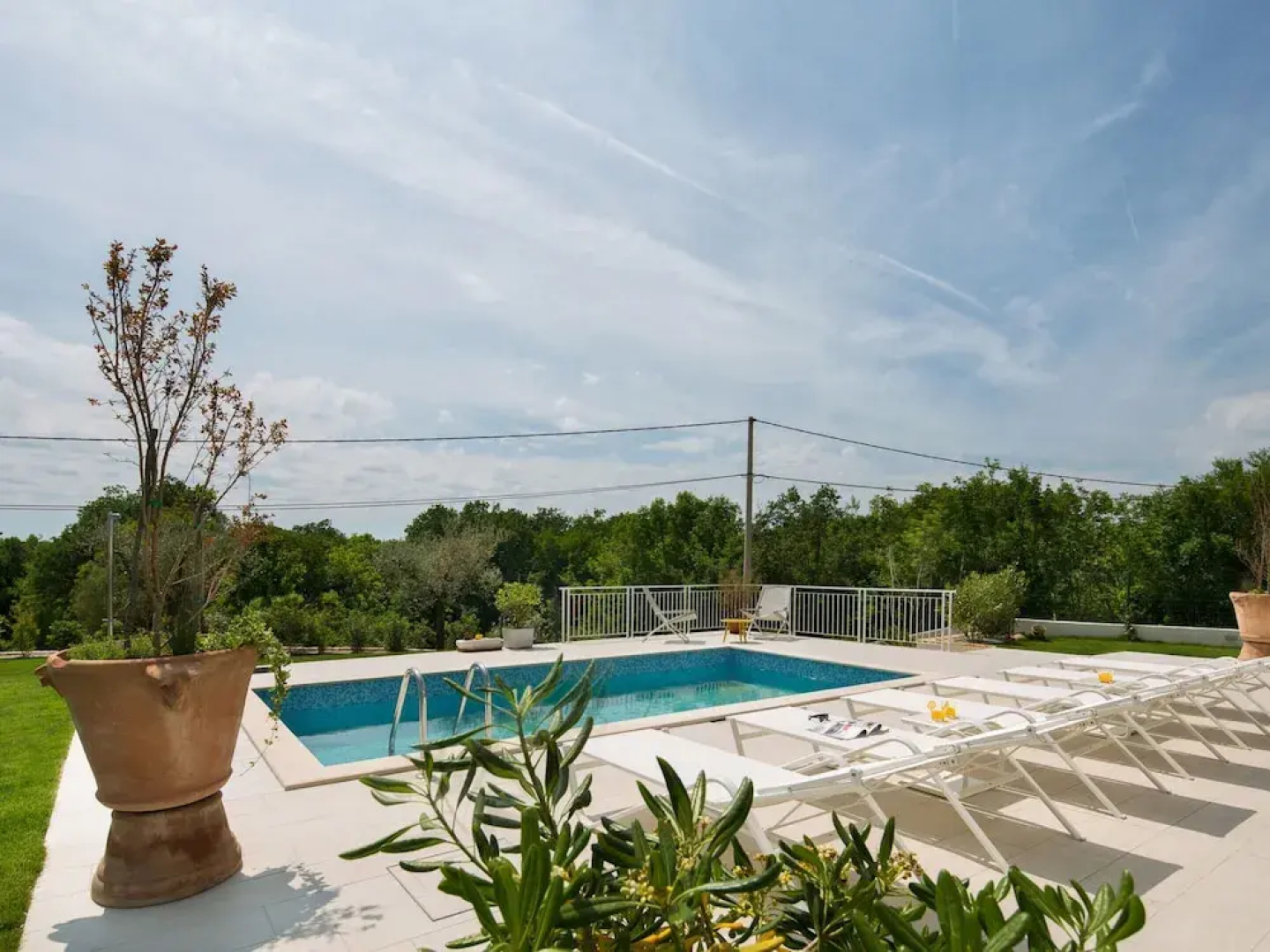 Peaceful Villa in Stanisovi With sea View