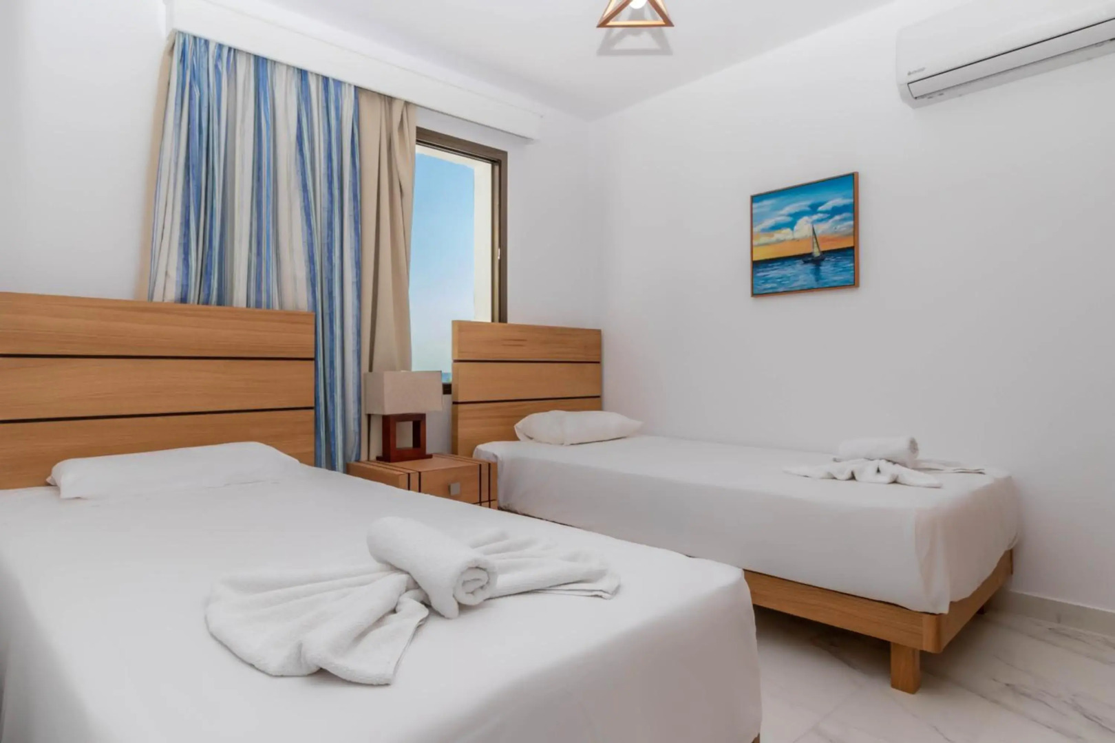 Rododafni Beach Apartments