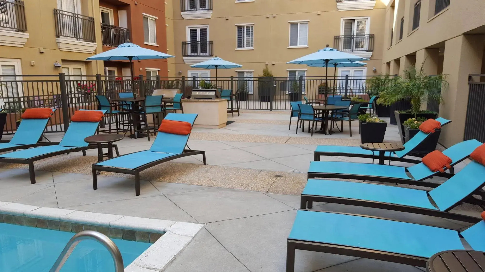 Apartment near Gaslamp & Convetion Center