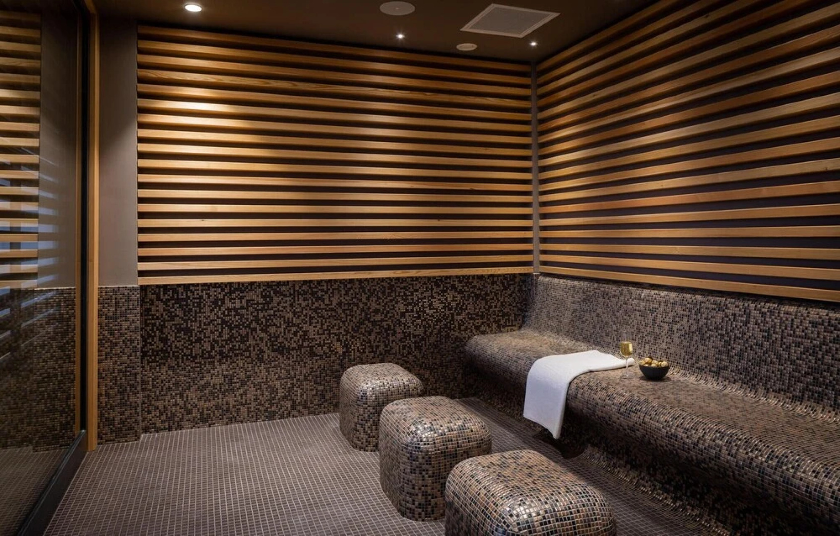 Beautiful Home in Omis With Sauna, 3 Bedrooms and Heated Swimming Pool