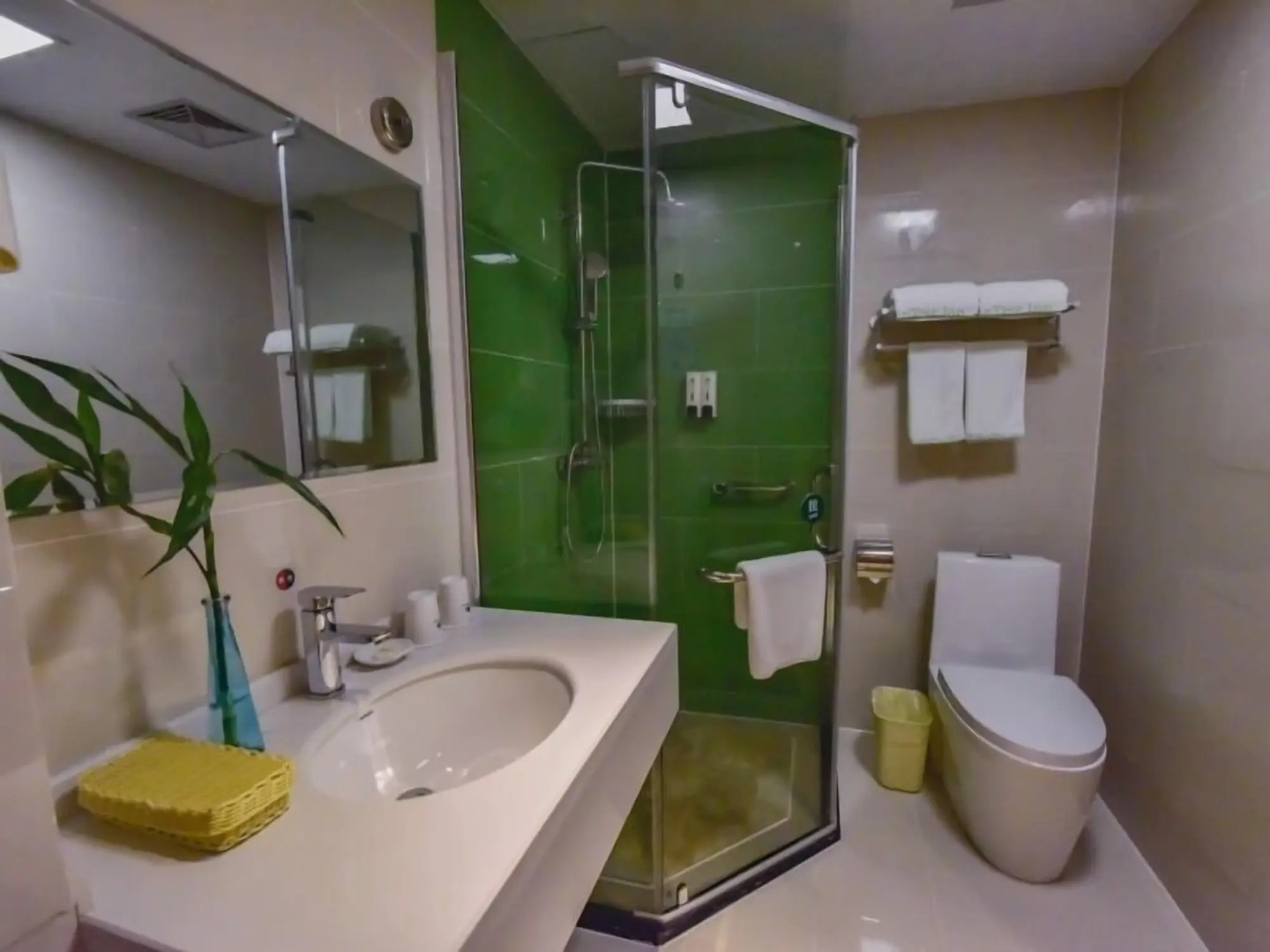 GreenTree Inn Huanggang Qichun Ouyada Plaza Selected Hotel