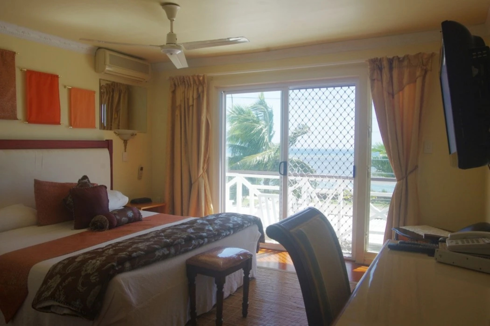 Seaview Lodge