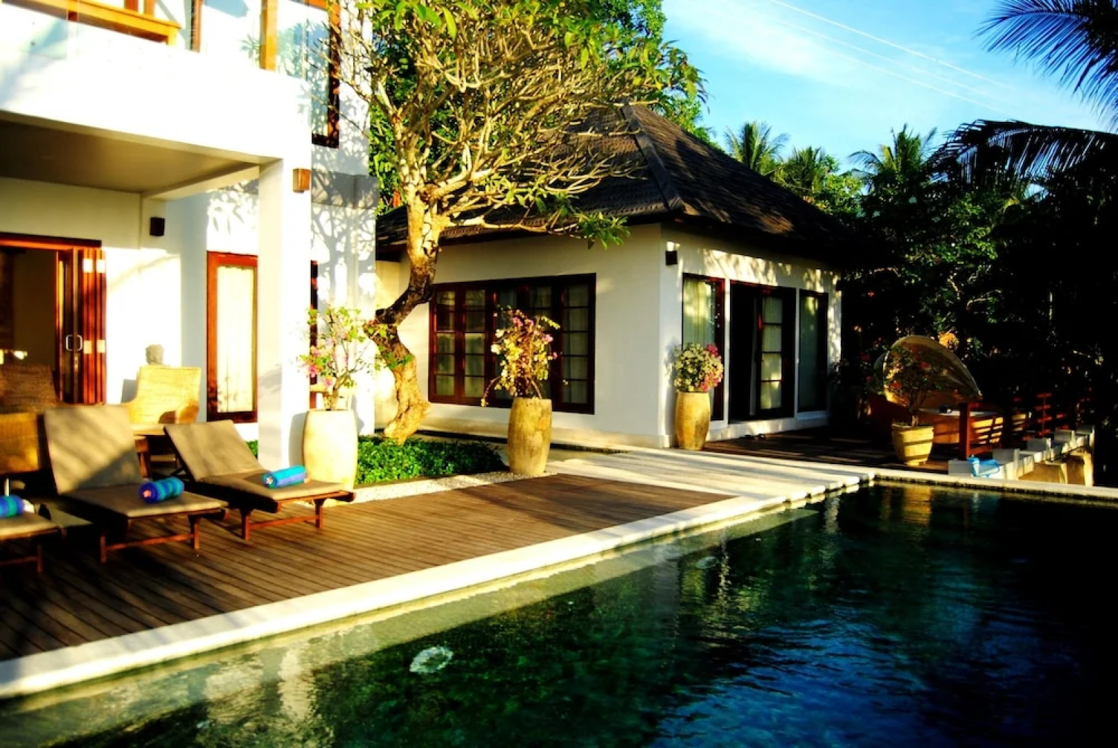 Villa Matahari Terbenam