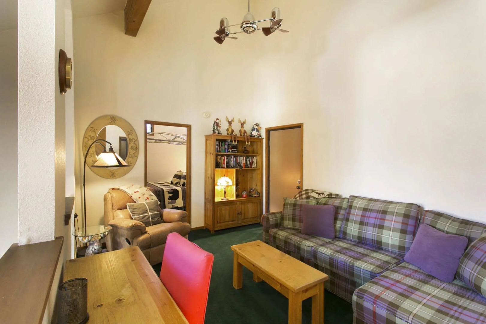 Aspen Creek by 101 Great Escapes