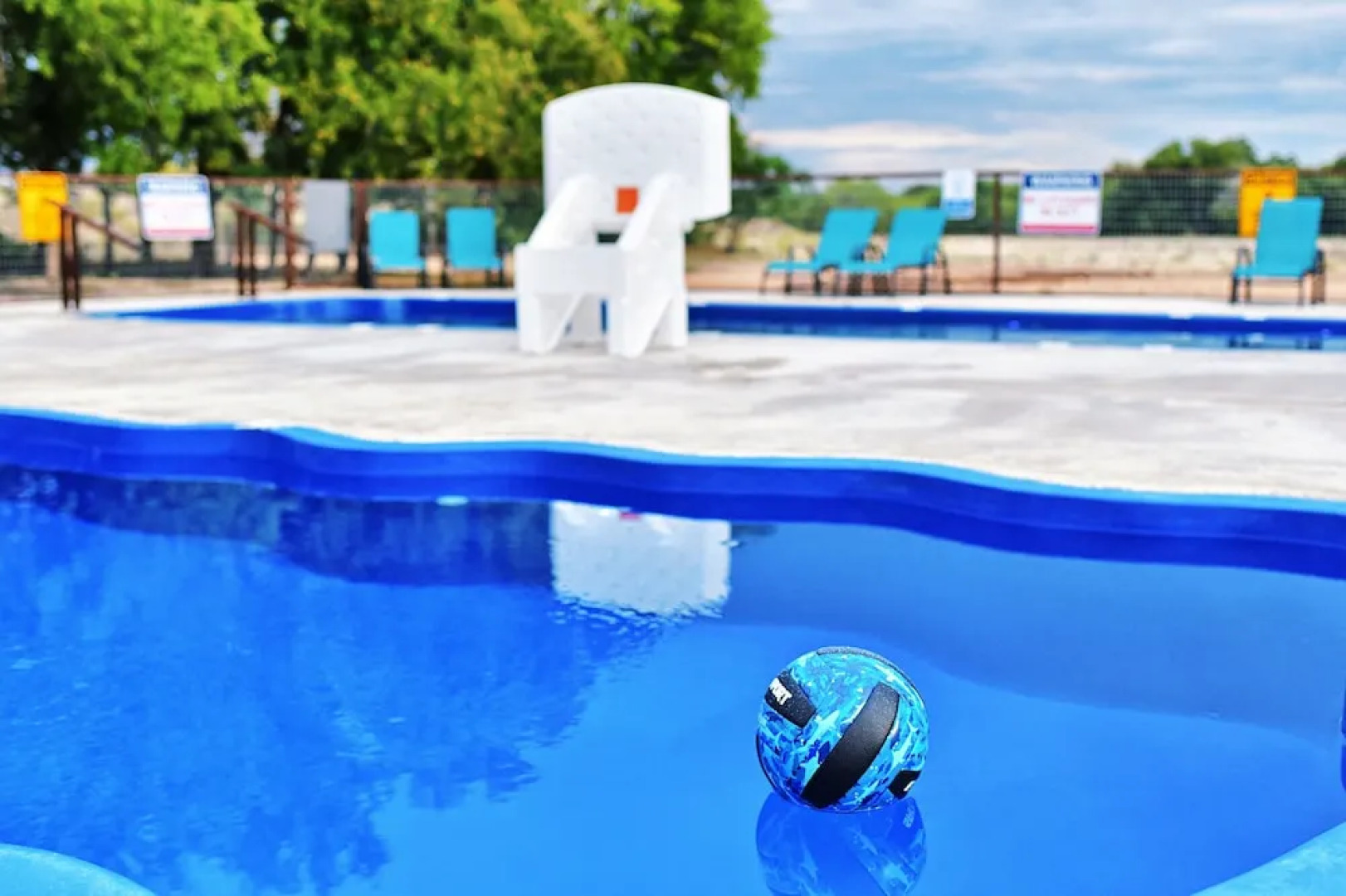 #1 Son's Geronimo - Birdhouse Cabin