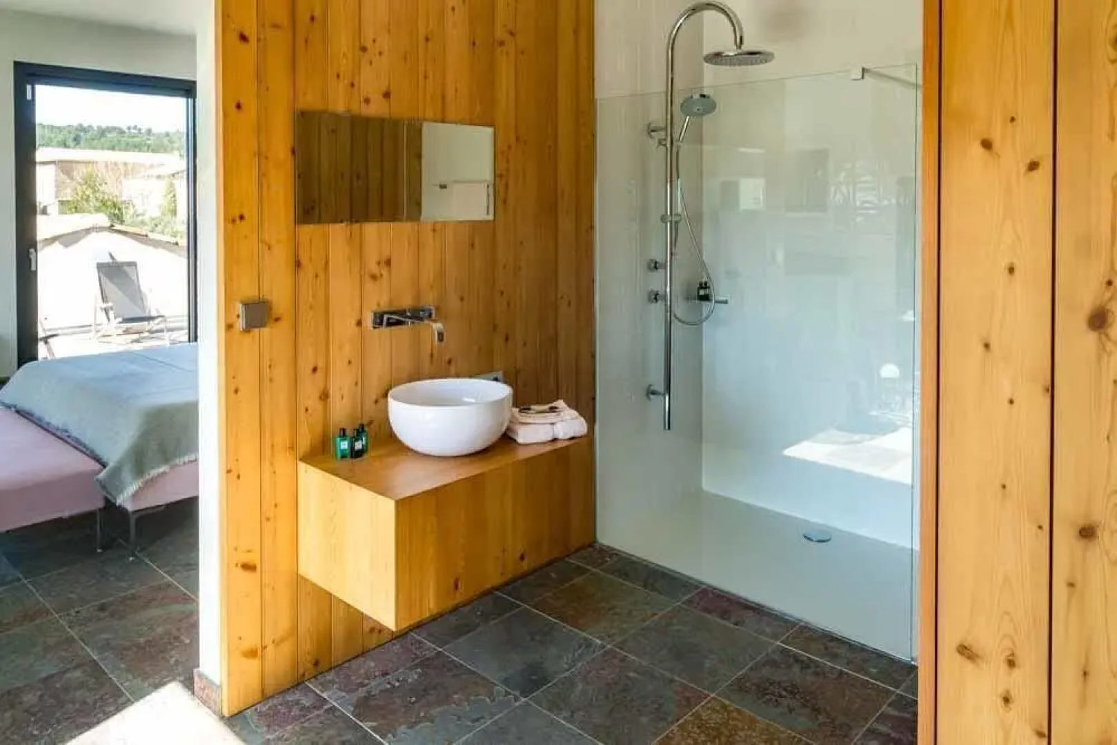 BB 12 LUBERON chambres d'h¿tes contemporaines