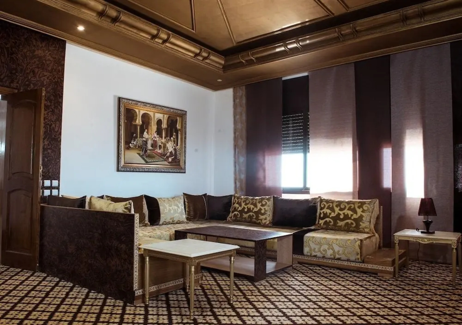 Park Regency Suite Hotel