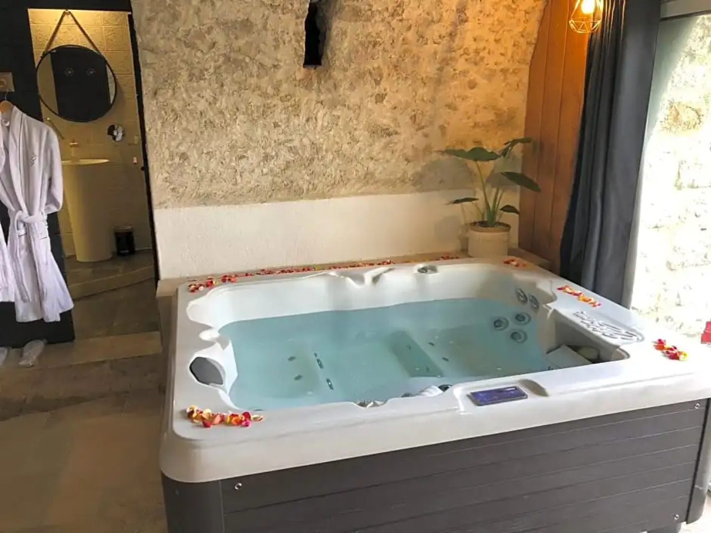Le Manoir: chambre d’hôte de charme avec jacuzzi privatif