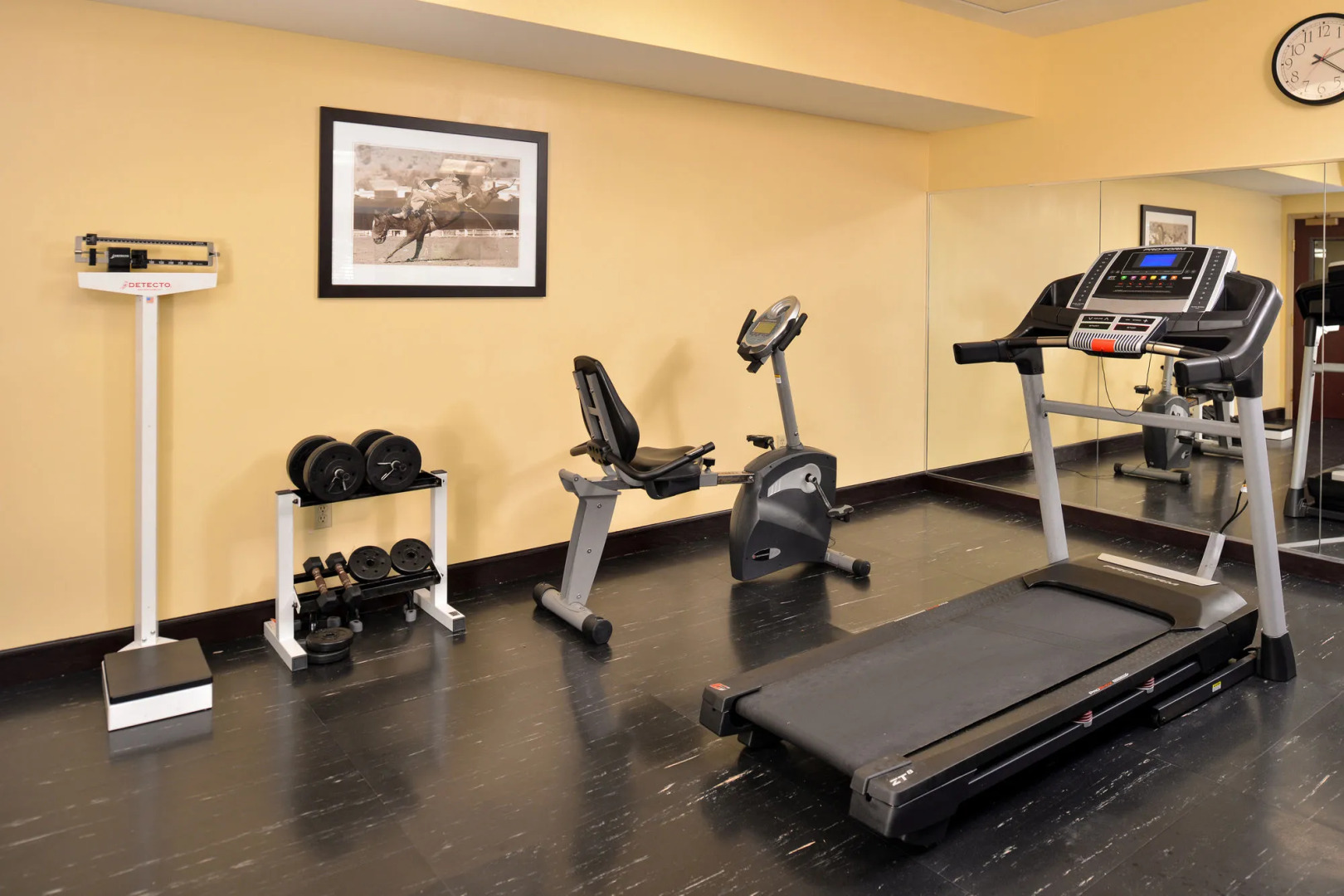 Holiday Inn Express & Suites Austin SW - Sunset Valley by IHG