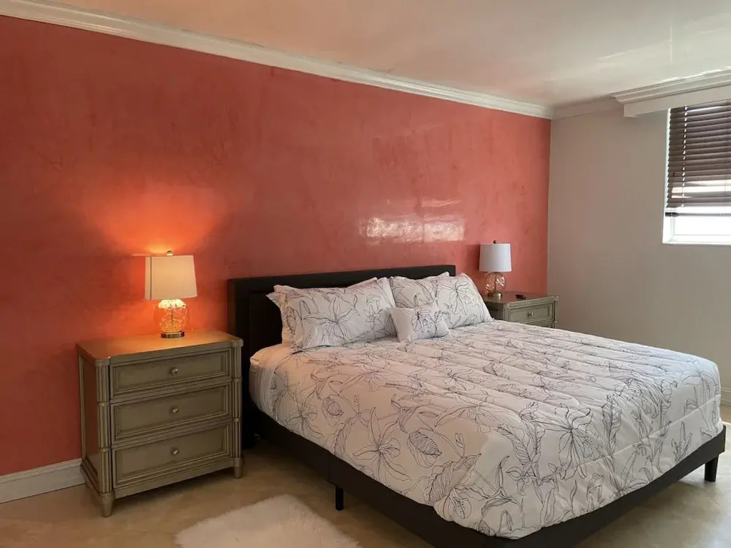 Sian Oceanfront Condos