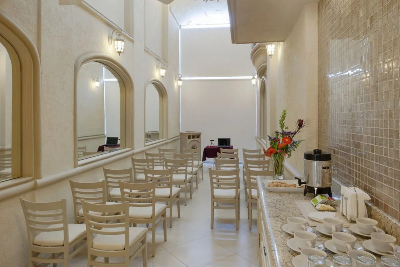 Hotel & Suites Quinta Magna