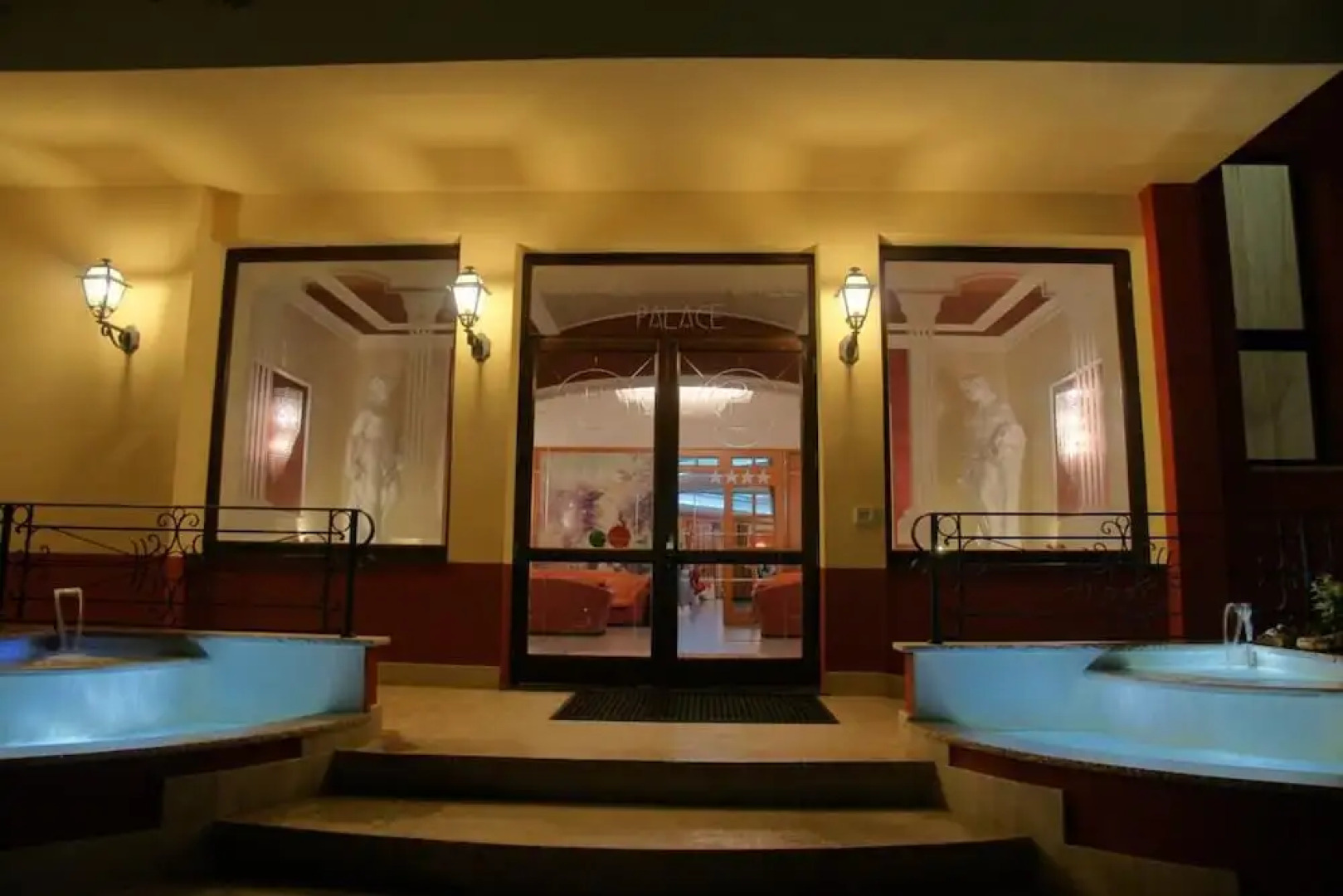 Kristall Palace Hotel