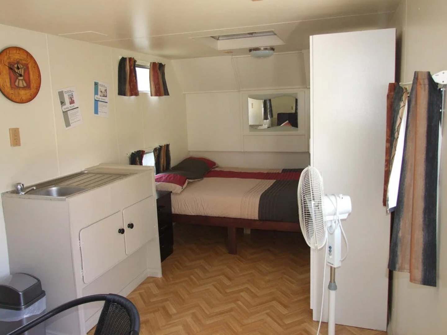 Batemans Bay Holiday Park - Hostel