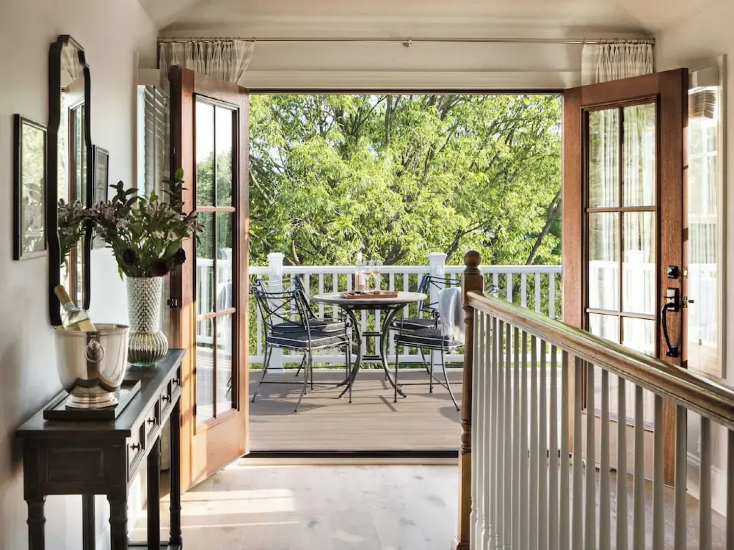 1313 West Luxury Boutique Hotel