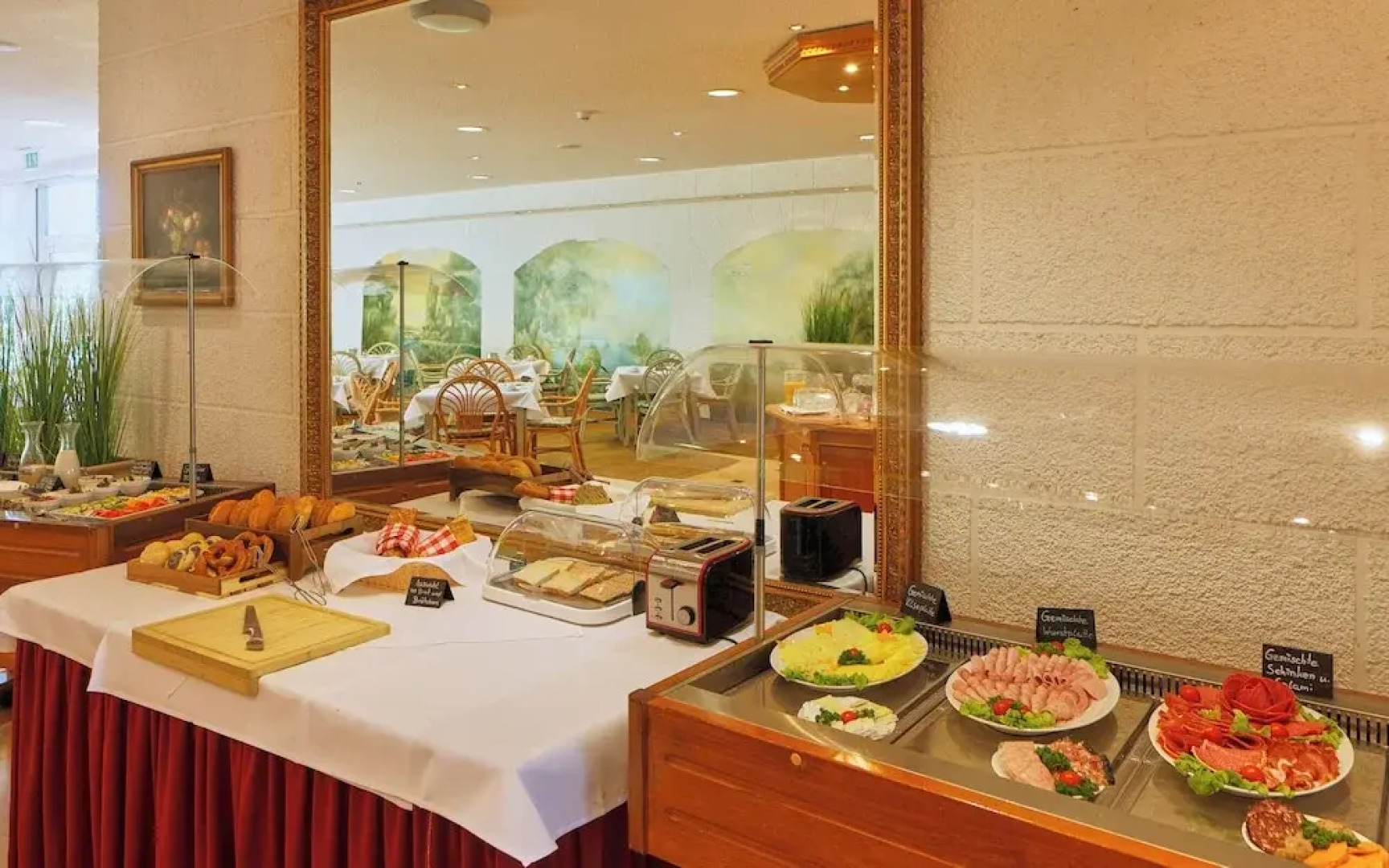 TRIP INN Axxon Hotel