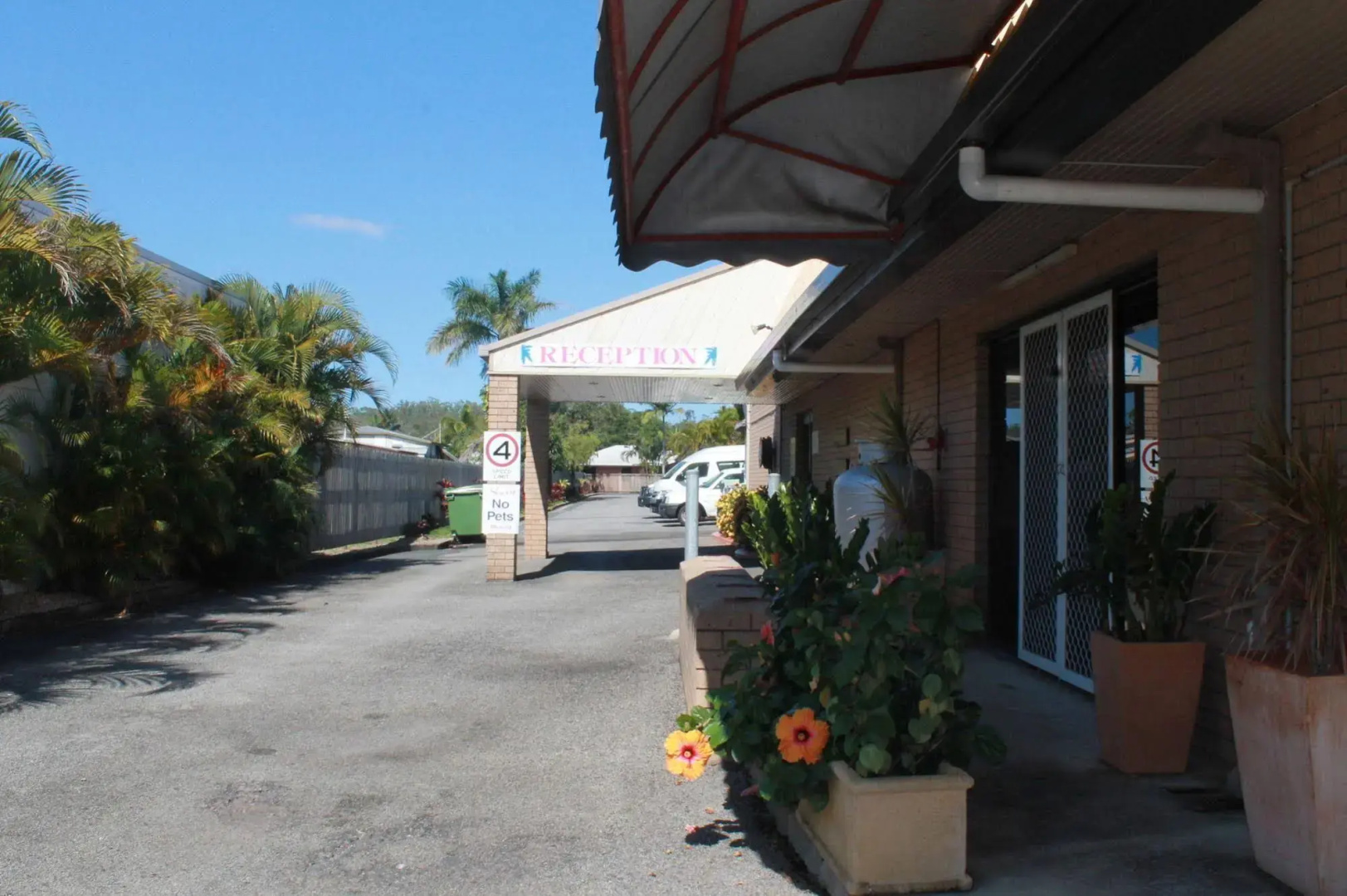 Sarina Motor Inn