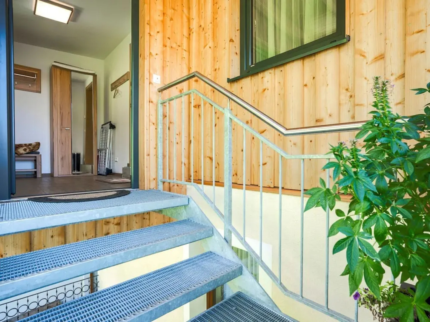 Sunlit Apartment near Ski Area in Weissensee