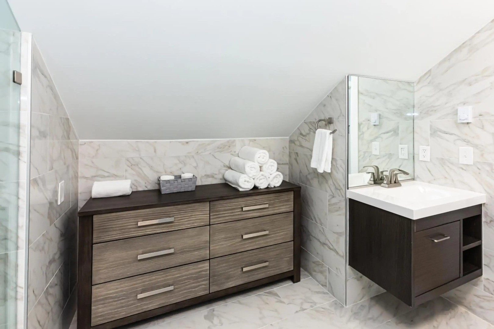 SKYLARANNA Resort & Spa