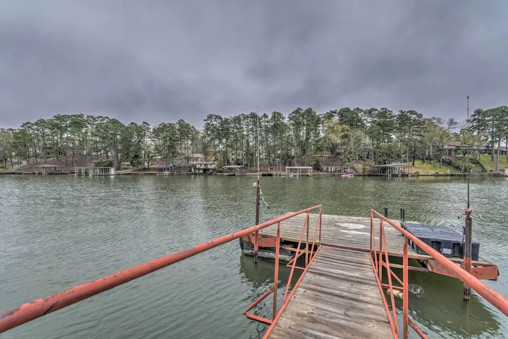 Modern Hot Springs Condo w/ Dock on Lake Hamilton!