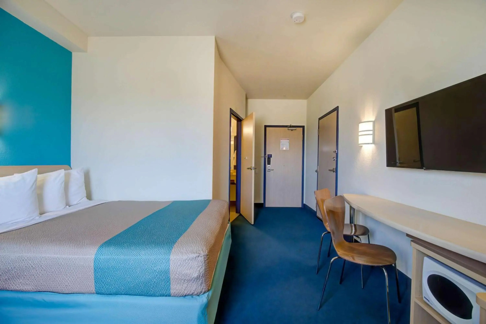 Motel 6 Grande Prairie, AB
